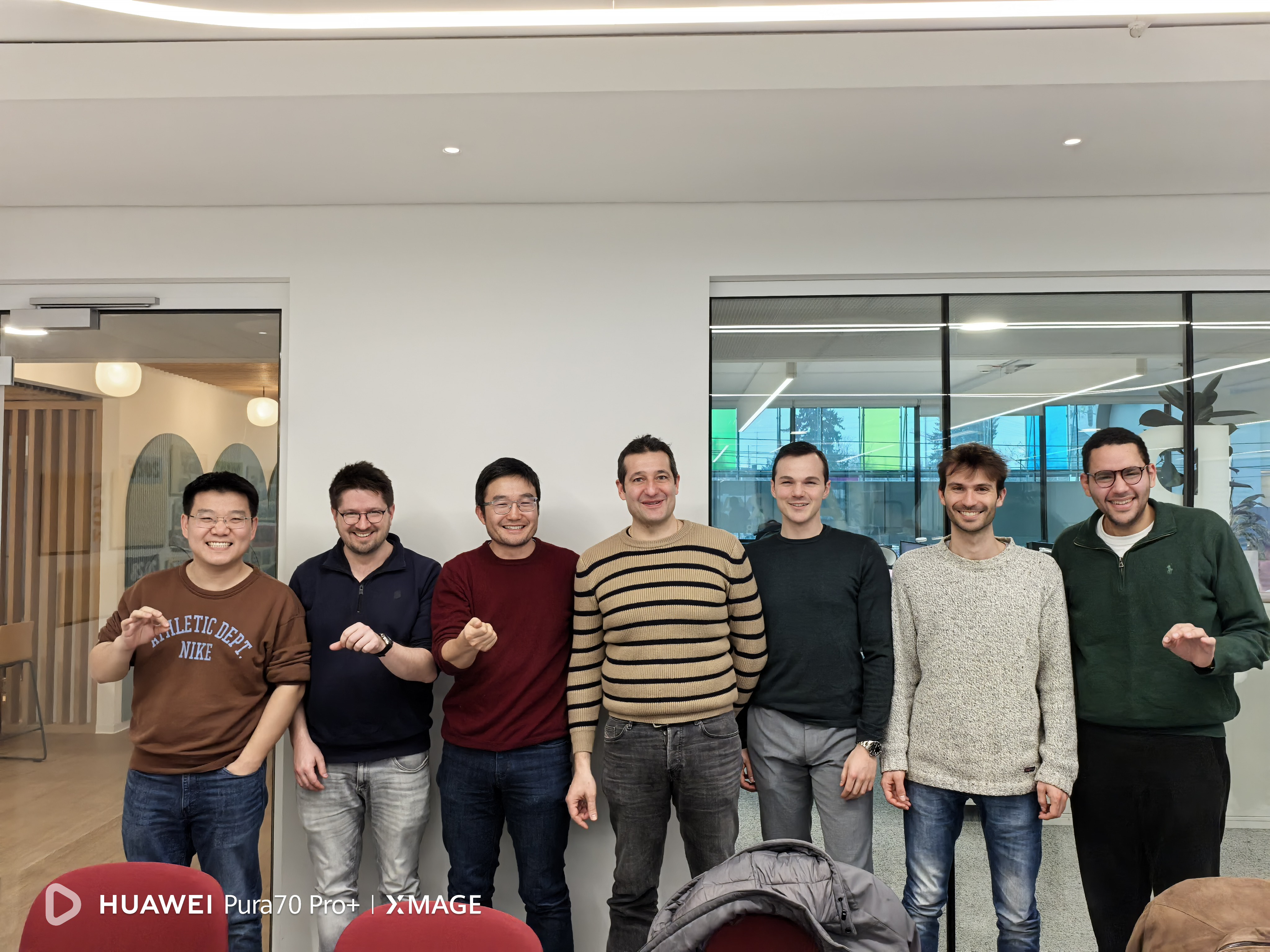 OpenWatch - Team picture at Huawei Research Center 1